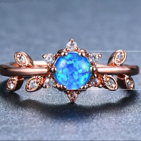 Jewelry - Rose Gold Oval Cut Blue Opal Ring Size: 9